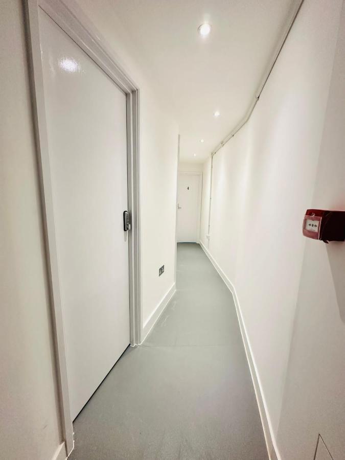 Hotel Marbel Aldgate London Exterior foto